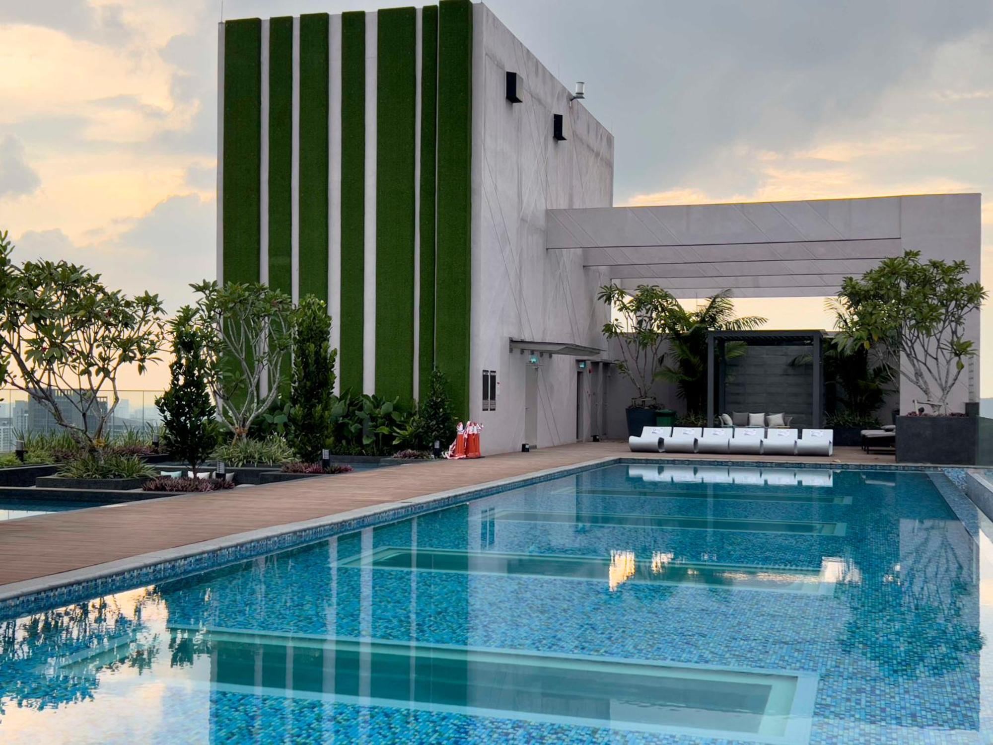 Sky Pool Suites Kl Sentral - Riveria City Kuala Lumpur Extérieur photo