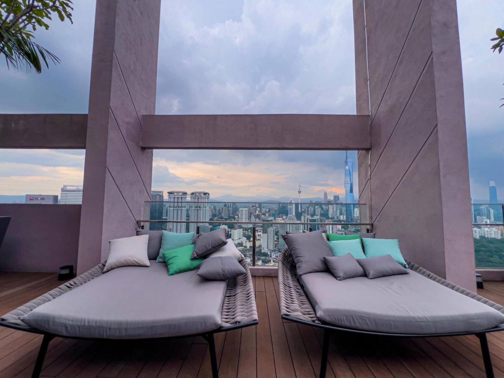 Sky Pool Suites Kl Sentral - Riveria City Kuala Lumpur Extérieur photo